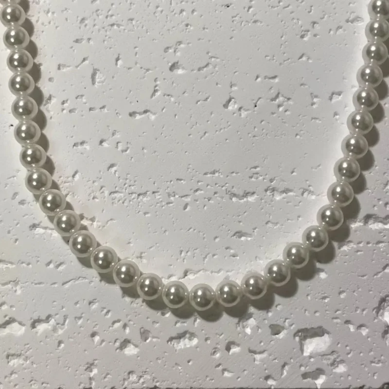 6mm Classic Imitation Pearl Necklace - Elegant Design