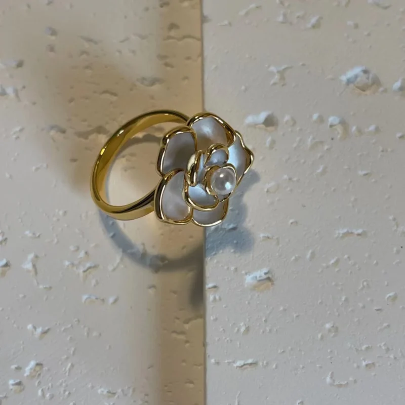 22K Gold Plated 3D White Flower Open Ring - Chic and Unique