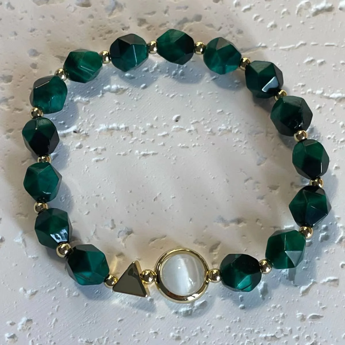 BS-01-P1 Green Tiger’s Eye Beaded Bracelet - Stylish Gemstone Jewelry