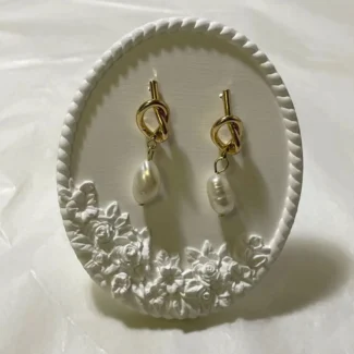 Classic Natural Freshwater Pearl Drop Earrings
