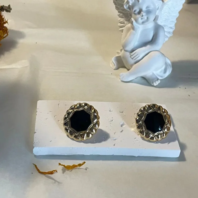 Classic Black and Yellow Gold Stud Earrings