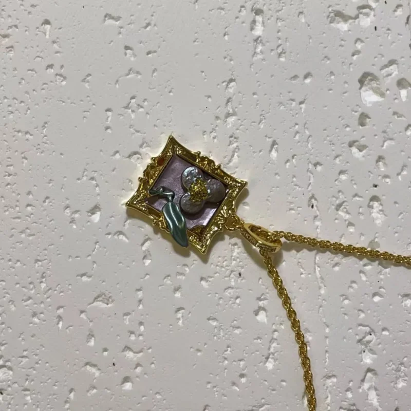 18K Gold Plated Flower Pendant Necklace - Oil Painting Design