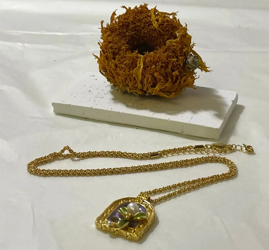 18K Gold Plated Pearl Garden Pendant Necklace - Oil Painting Design