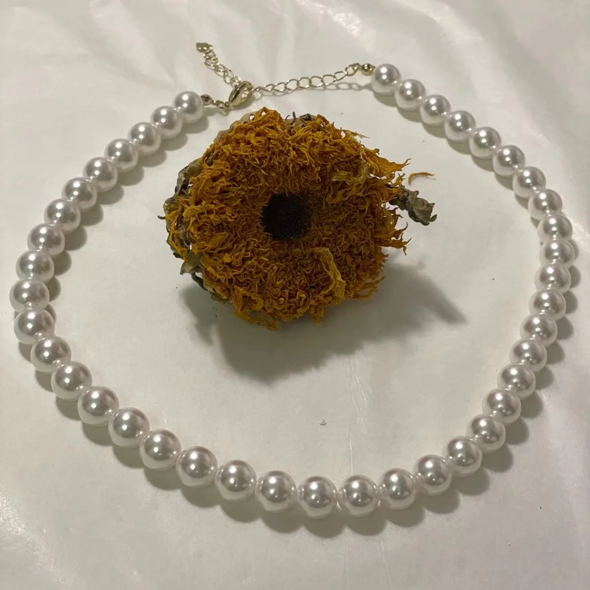 10mm Classic Imitation Pearl Necklace - Timeless Elegance